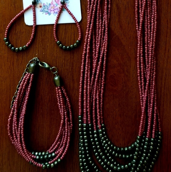 paparazzi Jewelry - Earrings, Bracelet and Necklace